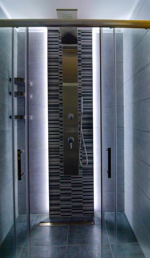 Apartman Mdb Lux Subotica Exteriör bild