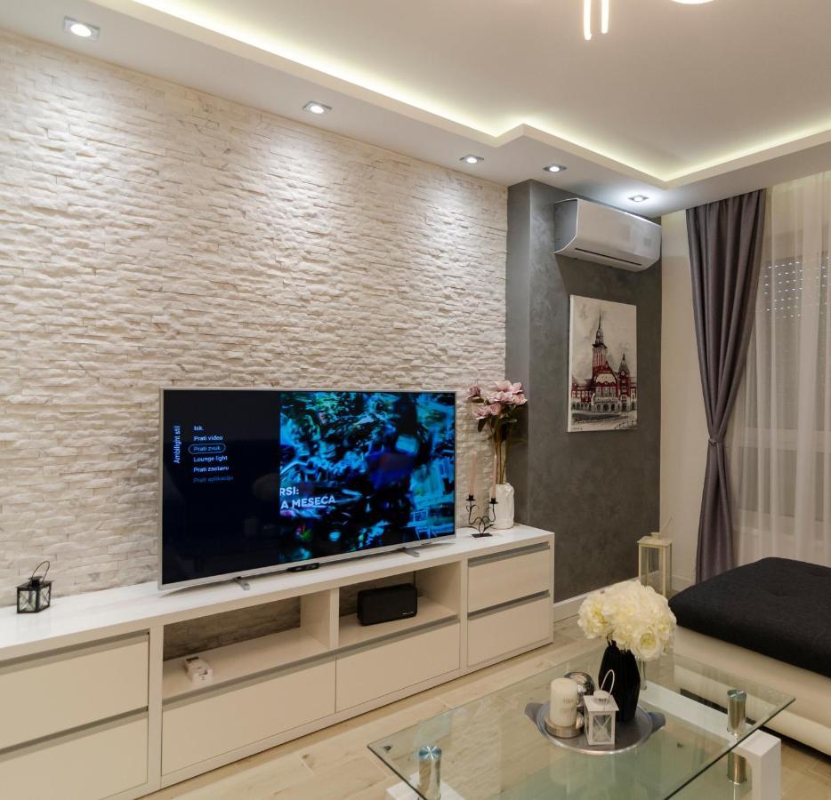 Apartman Mdb Lux Subotica Exteriör bild